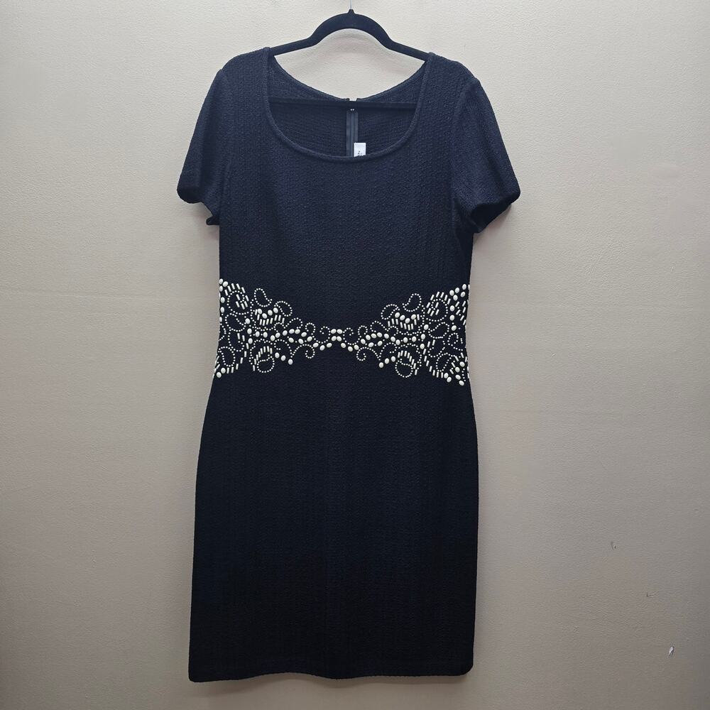 St. John Collection Beaded Sheath Dress Size 12 Old Money Preppy Classic Black